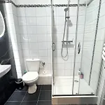 White House 3 * Varsavia