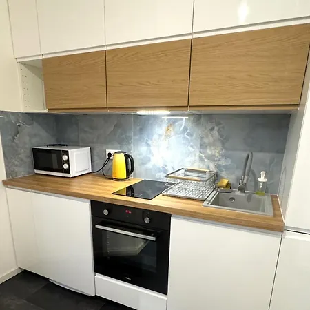 White House 3 アパート ワルシャワ