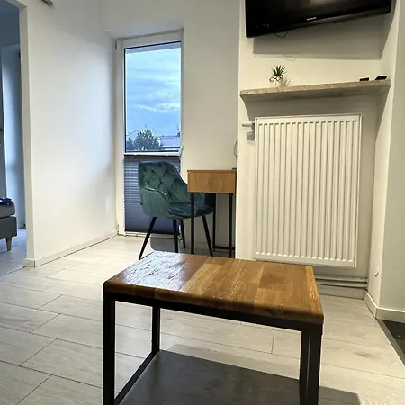 Apartment White House 3 *