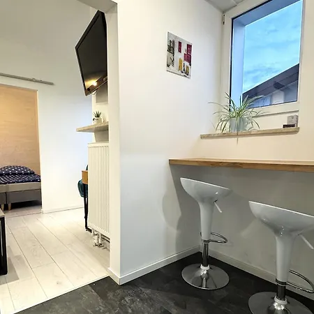 White House 3 Varšava